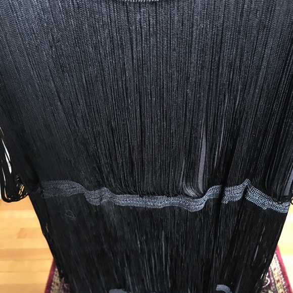 H&M pretty black dress - Picture 4 of 4